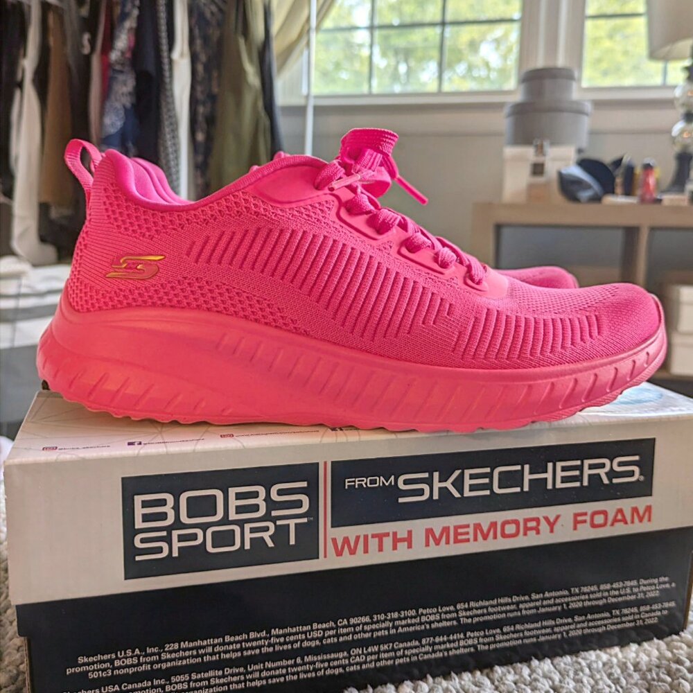 Skechers